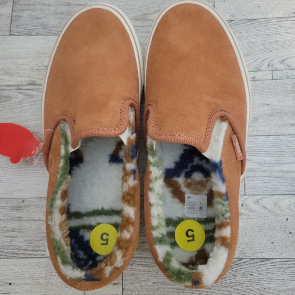 Vans Slip-On Sneakers in Tan with White Sole - Picture 12 of 12